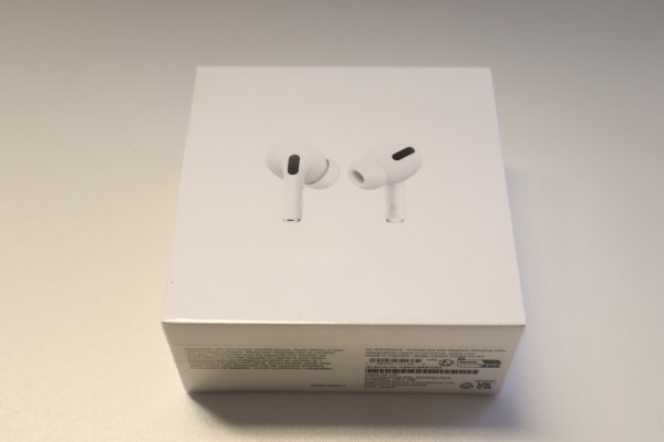 Apple AirPods Pro 2021 weiß MLWK3ZM/A Kabellose Kopfhörer mit MagSafe Ladecase NEU
