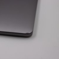 Apple MacBook Air 2020 M1 RAM16GB SSD256 (unten links beule )