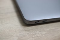 Apple MacBook Air 13 (256GB SSD, M1, 8GB) - Space Grau